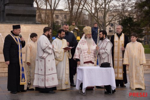 Ceremonial religios şi paradă militară de Ziua Naţională