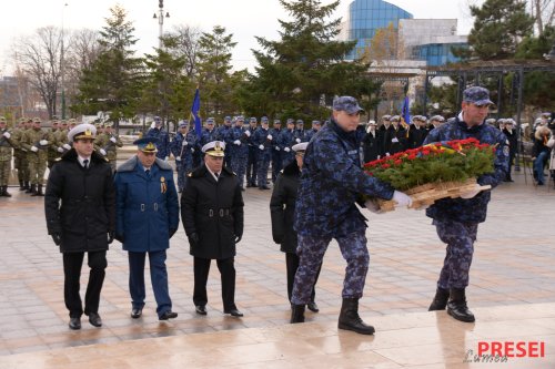 Ceremonial religios şi paradă militară de Ziua Naţională