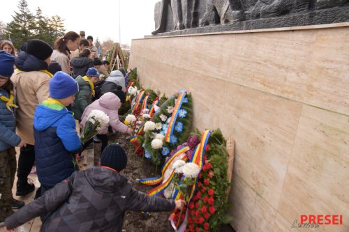 Ceremonial religios şi paradă militară de Ziua Naţională