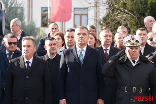 Ceremonial religios şi paradă militară de Ziua Naţională