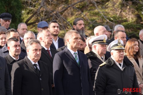 Ceremonial religios şi paradă militară de Ziua Naţională