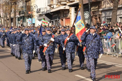 Ceremonial religios şi paradă militară de Ziua Naţională