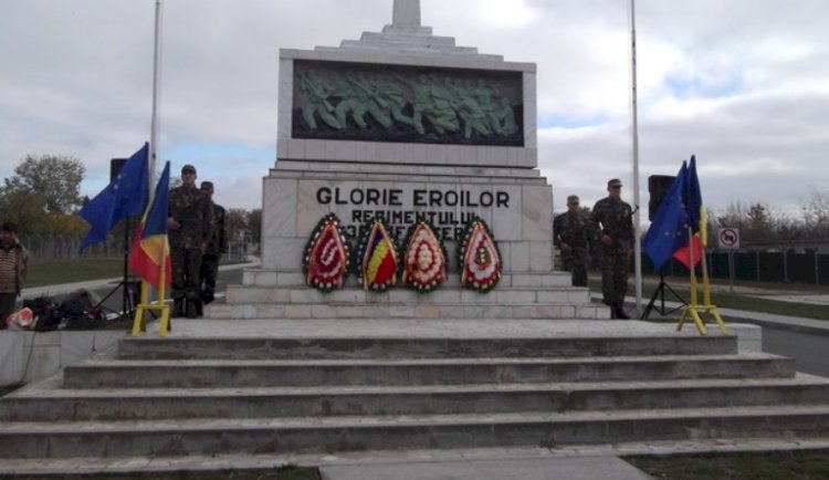 Ceremonii militare și religioase de Ziua Eroilor