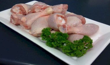 O tonă și jumătate de carne de pui, retrasă de la vânzare