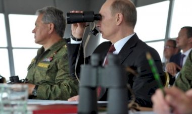 Criza în Ucraina. Vladimir Putin a plasat forțele armate din centrul Rusiei în "stare de alertă maximă"