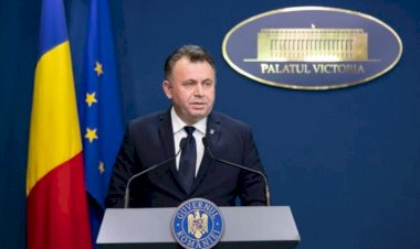 Tătaru: 2,3 milioane de persoane defavorizate vor primi gratuit câte 50 de măști de protecție