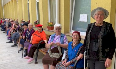 Bunicii de la Căminul pentru persoane Vârstnice au parte zilnic de momente de bucurie