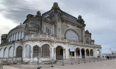 Au început lucrările la Cazinoul din Constanţa. Ce destinaţie va avea clădirea după finalizarea operaţiunilor