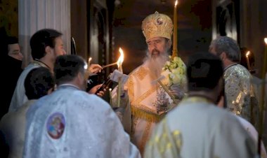 IPS Teodosie: Veniți de primiți Lumină! Program Odovania Învierii