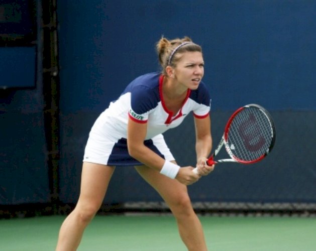 Simona Halep s-a calificat în turul doi la Wimbledon, după 6-2, 6-2 cu Teliana Pereira