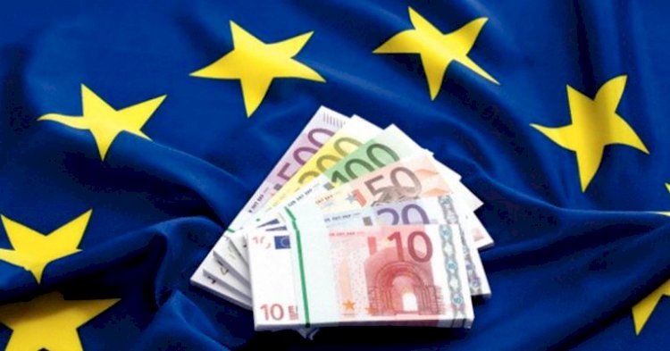 Florin Cîţu anunţă că vin banii împrumutaţi de la UE. Prima tranşă este de trei miliarde de euro