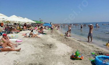Restricții ridicate pentru vacanța la mare. Accesul pe plajă, permis şi fără şezlonguri