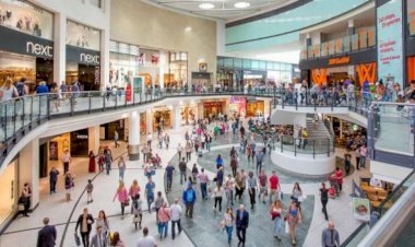 Iohannis: După 15 iunie se pot deschise mall-urile, grădinițele și piscinele, fără restaurante și locuri de joacă