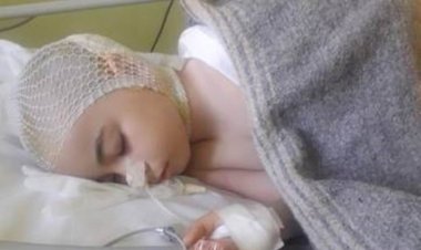 Vă rog cu lacrimi în ochi să o salvăm pe Andreea care suferă de tumoră pe creier