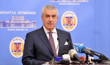 Tăriceanu, mesaj pentru Orban și Iohannis: Mișcați-vă fundurile pe teren, acolo unde oamenii își părăsesc agoniseala de o viață