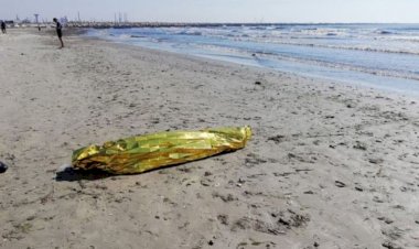Trupul băiatului de 13 ani, dispărut în mare, a fost găsit între stabilopozi