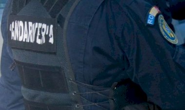 Organizatorul și participanții la petrecere pe plaja din Tuzla, amendați de jandarmi