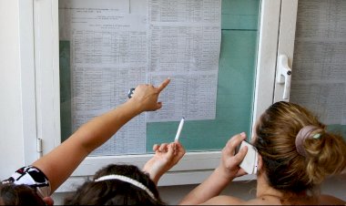 Rata de promovare la Bacalaureat este de 75,2 la sută după rezolvarea contestaţiilor