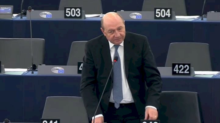 Băsescu: Timmermans şi Codruța Koveşi, deveniţi legende Europene anticorupţie presau sistemul să furnizeze dosare şi arestări