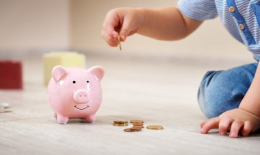 Indemnizaţia de creştere a copilului pentru gemeni, tripleţi şi multipleţi, majorată cu 50 la sută