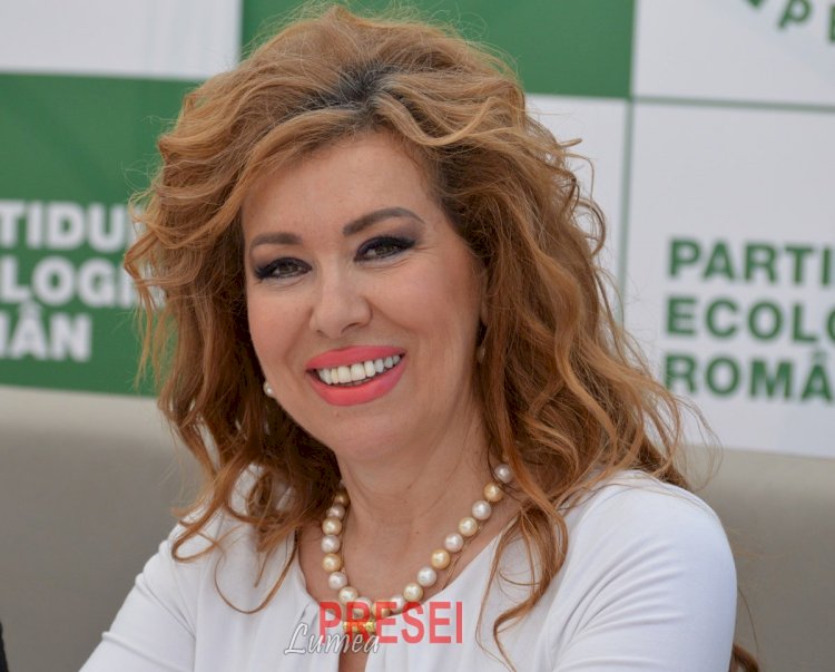 Corina Martin candidează la Primăria Constanţa. Martin: Sunt pregătită să intru într-o confruntare cu toţi bărbaţii politici ai Constanţei