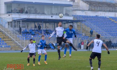 FOTO Farul Constanţa s-a calificat în optimile de finală ale Cupei României