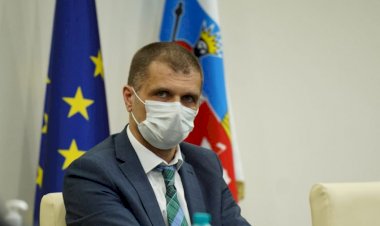Prefectul Silviu-Iulian Coșa nu va participa la pelerinajul de Sfântul Andrei, întrucât respectă prevederile legii