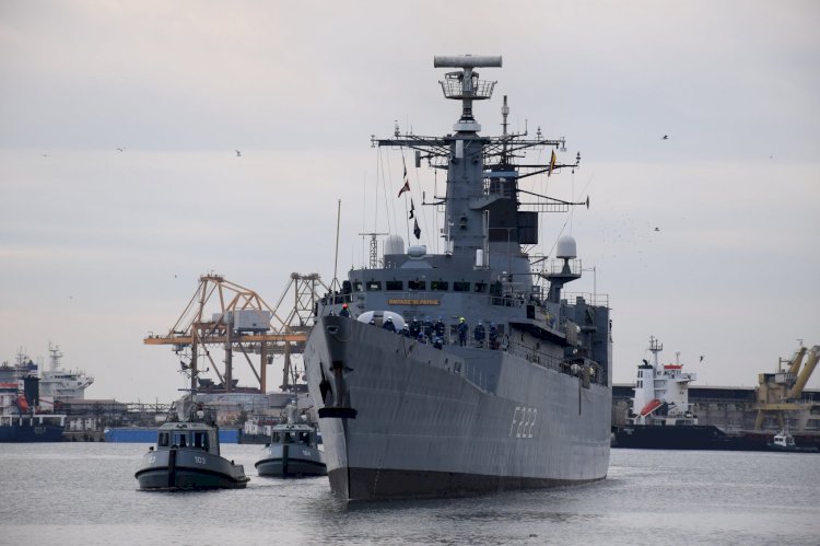 Fregata Regina Maria a revenit din misiunea NATO cu 110 marinari infectaţi cu COVID-19 la bord