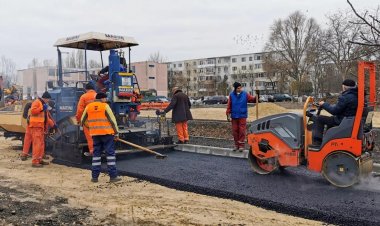 Stadiul lucrărilor de amenajare a parcării situate pe terenul delimitat de străzile Tulcei și Badea Cârțan
