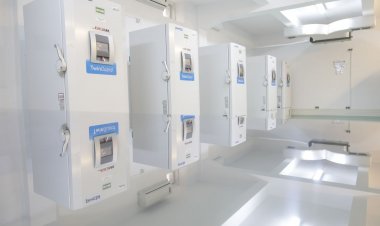 Cum arată locul în care vor fi depozitate vaccinurile anti-COVID care vor sosi în România (GALERIE FOTO)