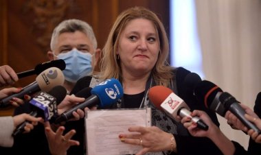 Senatul verifică adeverința care o scutește pe Diana Șoșoacă de mască de protecție