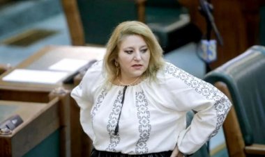Șoșoacă, nemulțumită de sancțiunea primită: E o decizie care deschide calea unei dictaturi