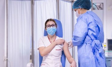 960 de cadre medicale vaccinate împotriva COVID-19 până la ora 18. Persoanele vaccinate nu au înregistrat efecte adverse