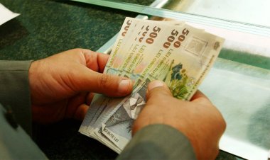 Românii își vor putea amâna ratele la bancă și în 2021 pentru o perioadă de 9 luni