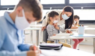 În ce situații nu este obligatorie purtarea măștii de protecție în unitățile de învățământ?