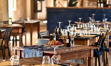 HoReCa, scutită în continuare de plata impozitului specific