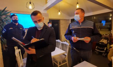 Mai multe localuri din Constanța și Năvodari, sancționate pentru că au deschis în interior
