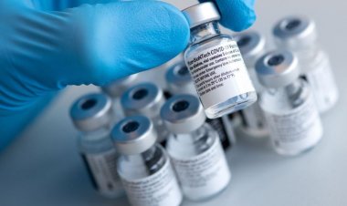 România primește o nouă tranșă de 345.150 doze de vaccin anti-COVID-19 produs de Pfizer-BioNTech