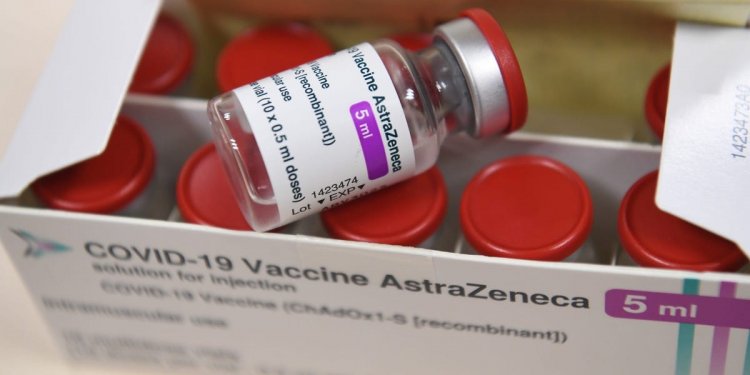 Încă 208.000 doze de vaccin AstraZeneca sosesc în România