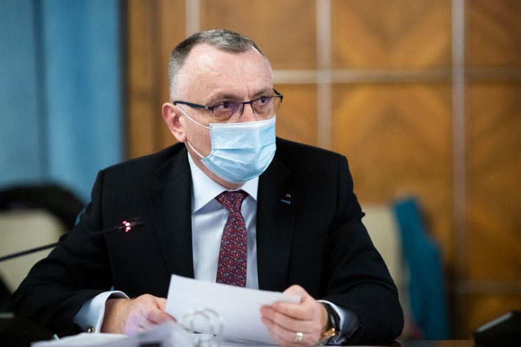 Cîmpeanu: Corpul de Control va merge în şcoli pentru a verifica raportarea ratei de vaccinare