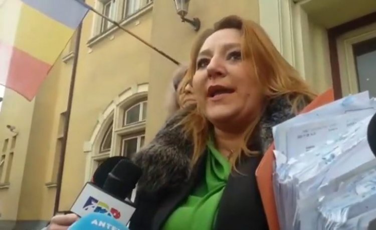 Diana Șoșoacă: Nu îmi poate interzice nimeni ca după ora două să plec de la biserică