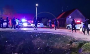 Polițiști atacați și răniți într-un conflict cu zeci de romi, în Satu Mare