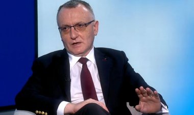 Cîmpeanu: Ne-a lipsit coerenţa în sistemul de educaţie. Legea educaţiei a fost schimbată de 117 ori în ultimii 10 ani