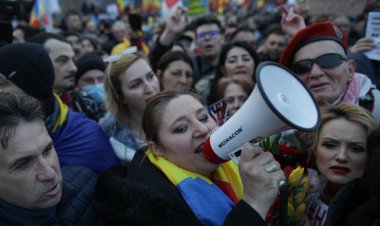 Bode: Diana Şoşoacă încalcă deliberat legea. Este un act de iresponsabilitate faţă de ceilalţi