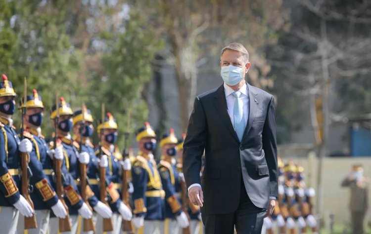 Iohannis: NATO, un rol important şi în privinţa gestionării pandemiei de COVID-19. Numai uniţi vom fi mai puternici!