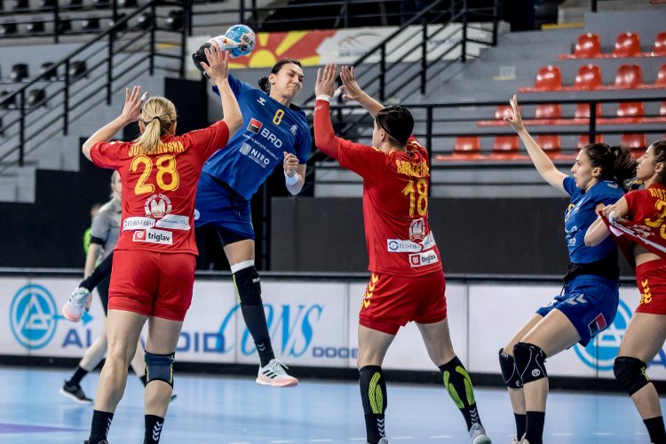 România s-a calificat la Campionatul Mondial de handbal feminin. Cristina Neagu s-a retras de la naţională