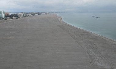 ANAT: Plajele din Mamaia şi Năvodari sunt gata; este o crimă să nu le deschidem în iunie
