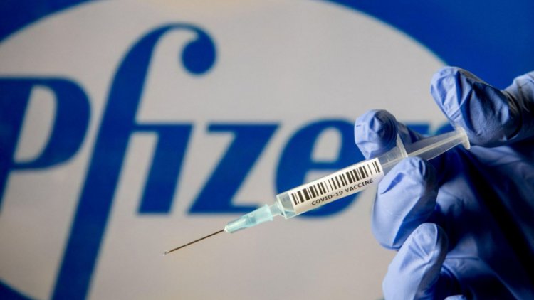 Pfizer pregătește doza 4 a serului anti-COVID-19