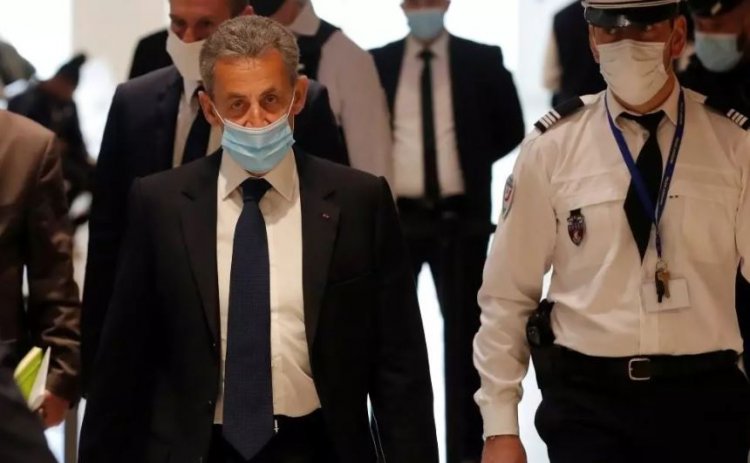 Procurorii cer închisoare cu executare pentru Nicolas Sarkozy, acuzat de cheltuieli excesive în campania prezidenţială