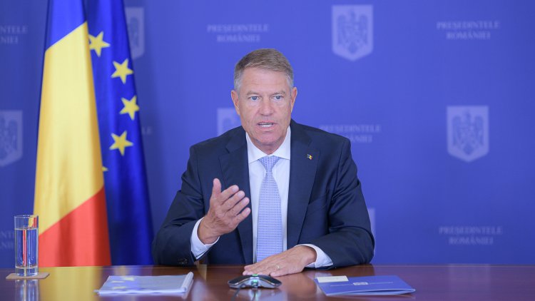 Klaus Iohannis a promulgat legea privind cumpărarea vechimii în muncă